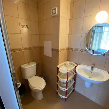 Kamelia Grand Apartments